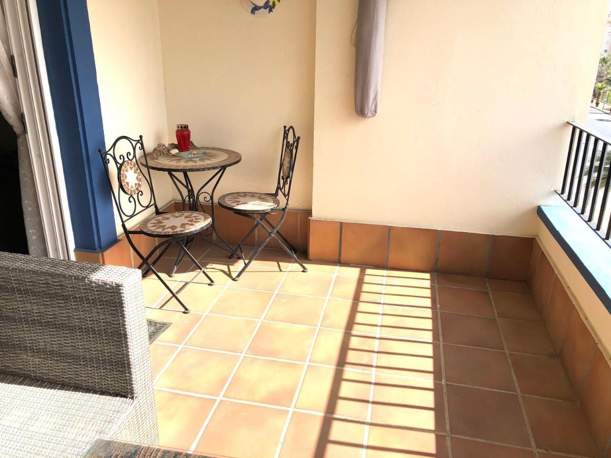 Marina Isla Canela Apartment Huelva Bagian luar foto